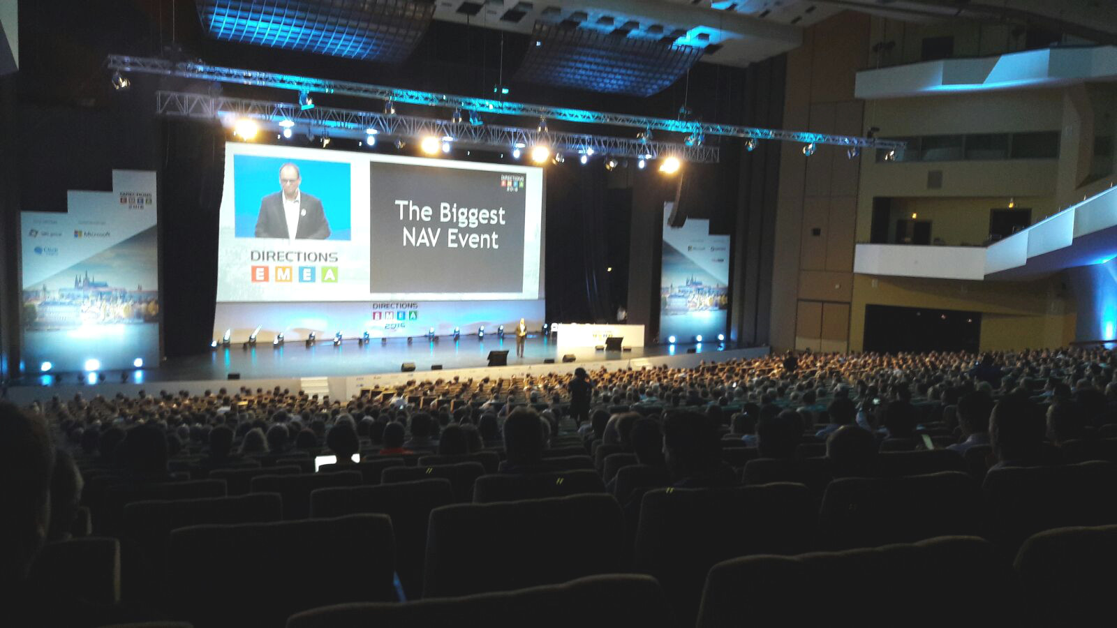 dox42 at Directions EMEA 2016 dox42 at ShareConf 2016