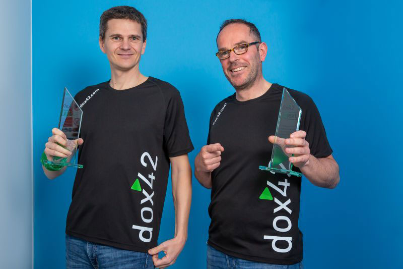 Benjamin Marsoner und Joachim Pfeiefer receive dox42-Experts-Awards