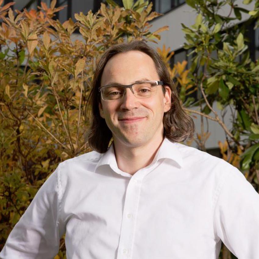 Johann Rumpl - Managing Director at Naviam